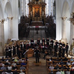 Die Basler Vokalsolisten in der Klosterkirche Mariastein.